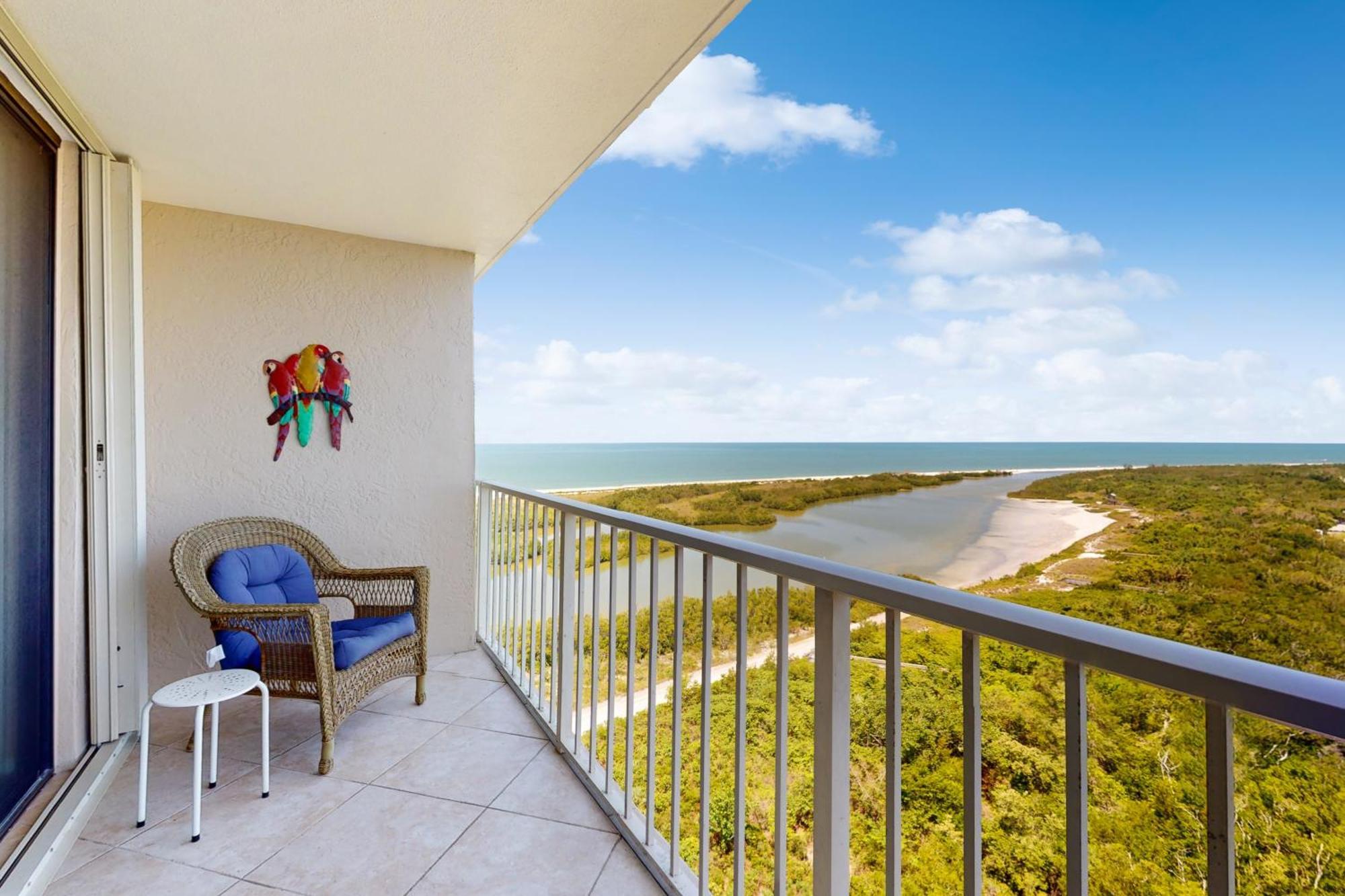Seaview Sunsets Apartment